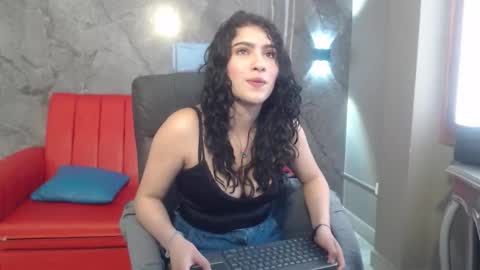 Jan online show from October 16, 7:49 pm