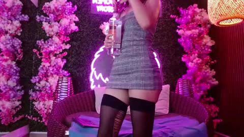 janne online show from November 30, 1:37 pm