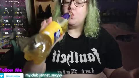 Jannet online show from April 3, 11:58 pm