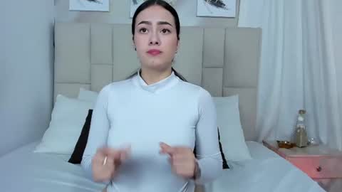 Jaslyn online show from February 21, 2:27 pm