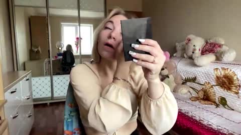 Mira online show from November 1, 7:23 am