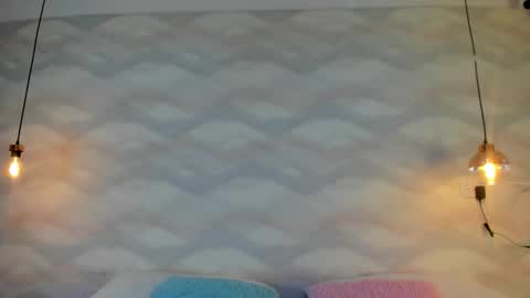 JAZLIN ANGELS online show from December 17, 7:01 am