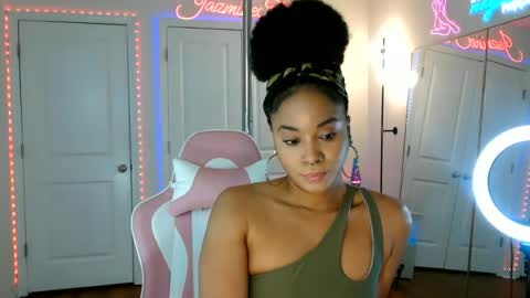 Jazmine Fox online show from June 23, 7:56 pm