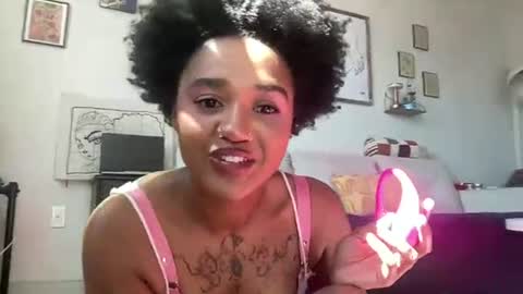 jazminetea online show from June 18, 10:58 pm