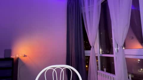 Jeane online show from January 15, 2:34 pm