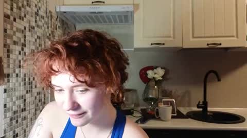 Emily online show from June 6, 9:10 pm