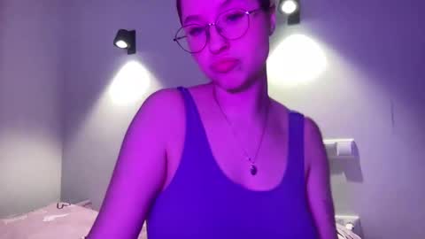 Inna  online show from February 6, 5:51 pm