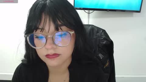 jenn online show from September 19, 11:26 pm