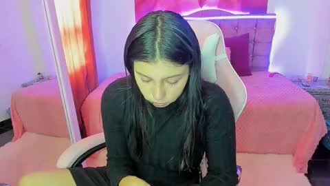 jennal_010 online show from November 10, 12:22 pm