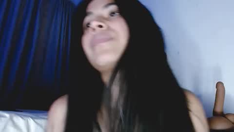 jenner_lena online show from April 1, 7:42 am