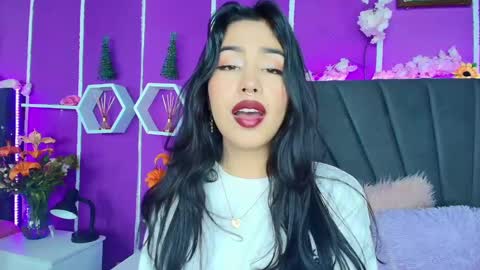 Jenner online show from December 15, 4:07 am