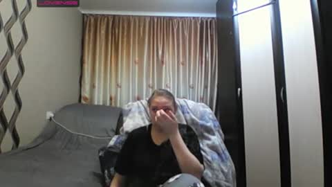 JenniDeep online show from March 15, 8:55 pm