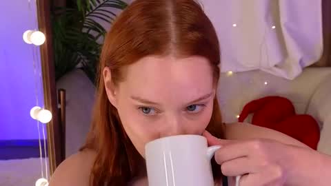 Jennifer online show from October 2, 2:00 pm