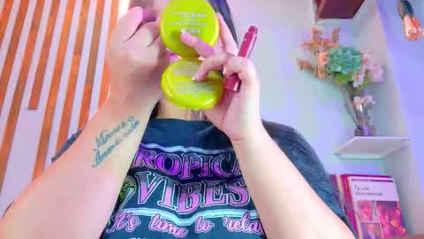 Jennifer vega  online show from October 13, 9:50 pm