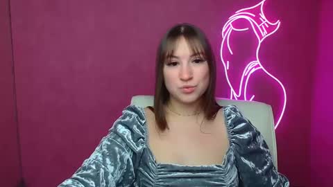 Jennifer online show from January 24, 6:35 am