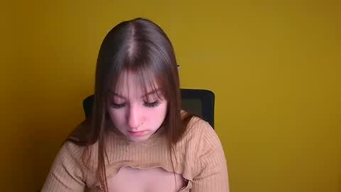 Jennifer online show from January 23, 6:39 am