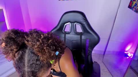 jenny__lawrence online show from October 8, 11:09 pm