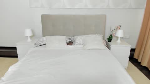 Jenny online show from November 6, 9:26 am