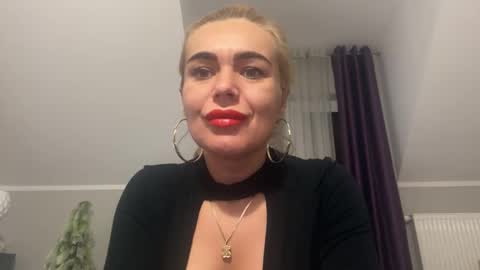 Jenny online show from December 28, 9:09 am