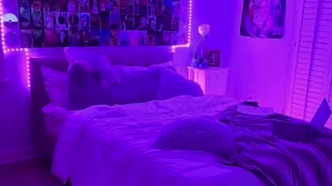 jenny_rosexx online show from October 14, 11:35 am