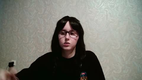 JennyOlset online show from March 10, 12:49 pm