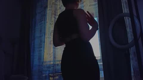  JessieVibes online show from September 10, 3:45 pm