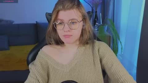  JessieVibes online show from April 1, 1:52 pm