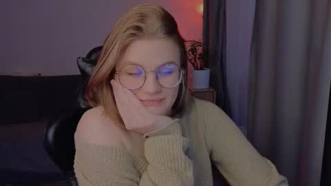  JessieVibes online show from February 25, 3:21 pm