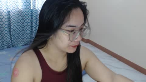 Jessa online show from April 4, 3:27 am