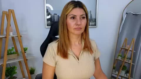 bella  adams online show from September 27, 7:43 pm