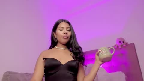 Jess online show from December 4, 6:11 am