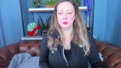 Jessica online show from March 5, 11:49 am