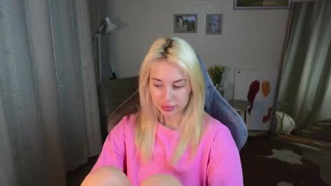 Jessy online show from February 11, 5:16 am