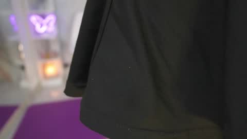 Jessica online show from March 18, 4:34 pm