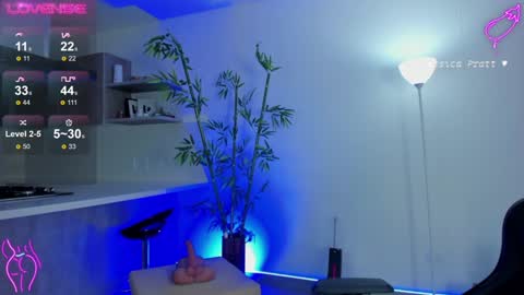  Jessica Pratt  IG jessicaxpratt online show from December 17, 9:38 pm