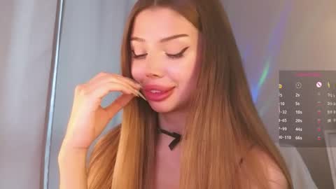 jessie_johns online show from April 18, 4:42 pm