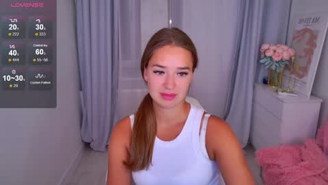 Jessi online show from September 13, 2:14 pm