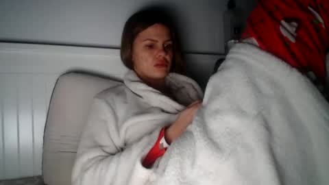 jessieryan online show from February 7, 5:20 am