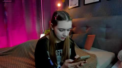 Jessie online show from November 27, 9:12 am