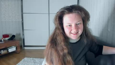 NEW VIDEO IN BIO online show from June 21, 5:39 pm