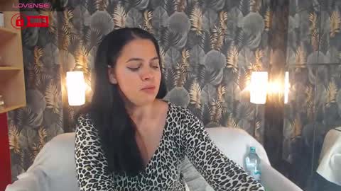 JessTheWicked online show from December 11, 7:25 pm