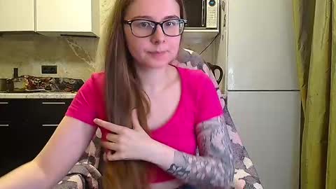 jessy_yng online show from October 12, 12:40 pm