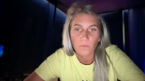 Jessye online show from September 23, 4:27 pm