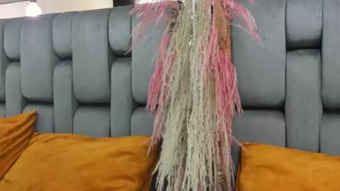 JESSY CORTES online show from March 31, 4:12 am