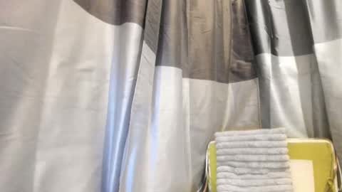 Jessy online show from October 22, 6:02 pm