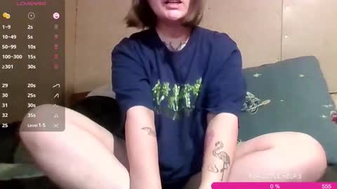 Bye everyone i cant see any reason to stay here wish u luck online show from October 16, 7:33 am