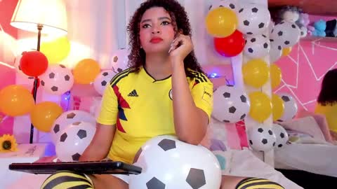 Jessy online show from June 5, 7:53 pm