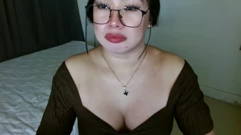 Jewel online show from December 8, 7:00 pm