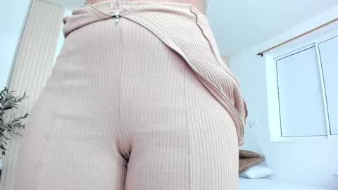 jheremy_wen online show from November 14, 7:36 pm