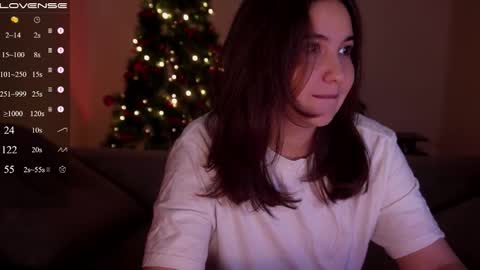 jia_lisaa online show from December 15, 6:57 pm